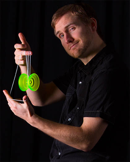 The World's Most Famous Yoyo Player - Brian Duncan